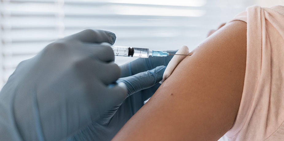Comment injecter un vaccin covid